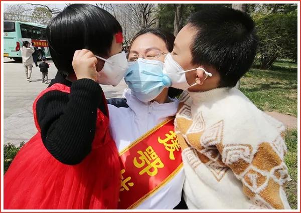 濰坊市中醫院最高禮遇迎接援鄂戰疫英雄回家