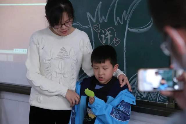 多圖直擊!濰坊中小學(xué)開學(xué)啦