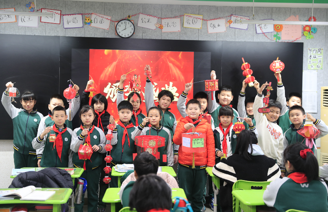 多圖直擊!濰坊中小學(xué)開學(xué)啦