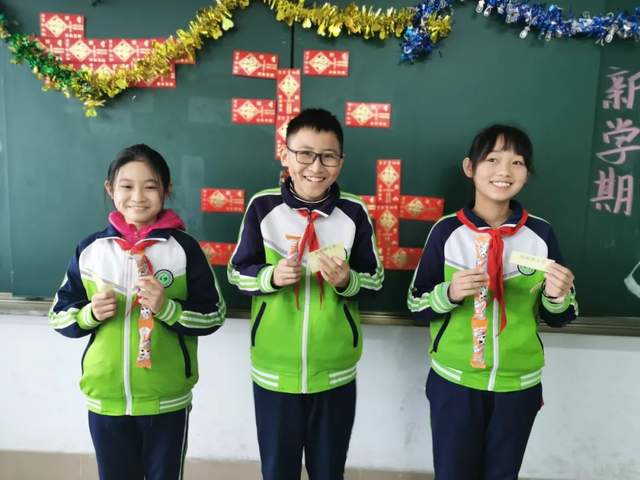 多圖直擊!濰坊中小學(xué)開學(xué)啦