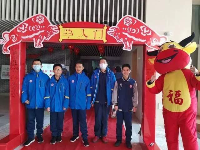 多圖直擊!濰坊中小學(xué)開學(xué)啦