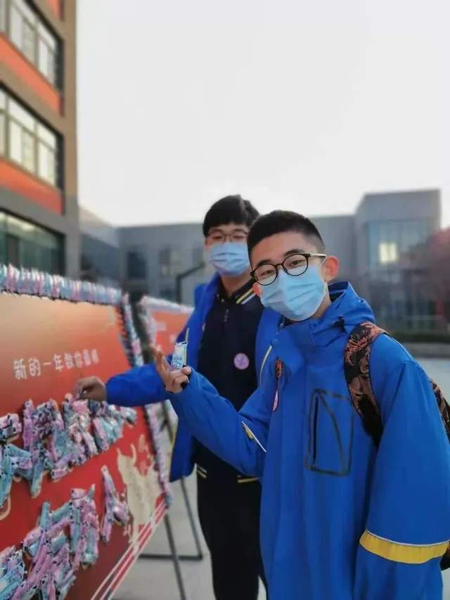 多圖直擊!濰坊中小學(xué)開學(xué)啦
